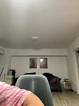 miaceleste online show from October 27, 2025, 6:34 pm