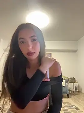 miaceleste online show from December 19, 2025, 5:53 pm