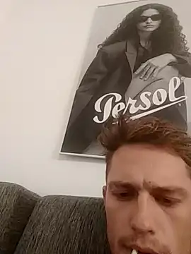 Snapshot of Hessebub chatting on September 10, 2025, 1:16 am Hessebub online show from September 10, 2025, 1:16 am