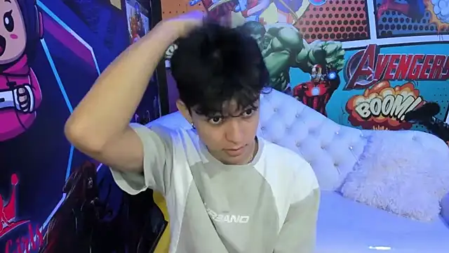 jisuscat online show from February 27, 2025, 7:15 pm