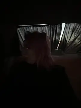 Snapshot of Mia-Fuchs chatting on January 12, 2025, 3:25 pm Mia-Fuchs online show from January 12, 2025, 3:25 pm