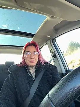 Snapshot of Mia-Fuchs chatting on January 14, 2025, 12:03 pm Mia-Fuchs online show from January 14, 2025, 12:03 pm