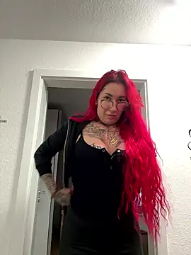 Snapshot of Mia-Fuchs chatting on January 8, 2026, 2:19 pm Mia-Fuchs online show from January 8, 2026, 2:19 pm