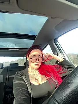 Snapshot of Mia-Fuchs chatting on January 9, 2026, 10:18 am Mia-Fuchs online show from January 9, 2026, 10:18 am