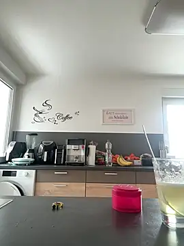 Snapshot of Mia-Fuchs chatting on January 11, 2026, 10:42 am Mia-Fuchs online show from January 11, 2026, 10:42 am