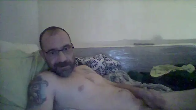 javierpasteur69 online show from March 8, 2025, 10:32 am