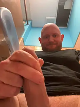 ozmit online show from February 21, 2025, 9:54 pm