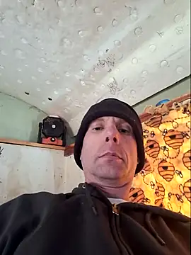 Snapshot of SoooV3ryKinky chatting on February 5, 2025, 8:35 pm SoooV3ryKinky online show from February 5, 2025, 8:35 pm