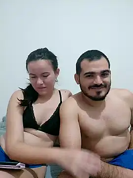 camillebr online show from January 14, 2025, 8:48 pm