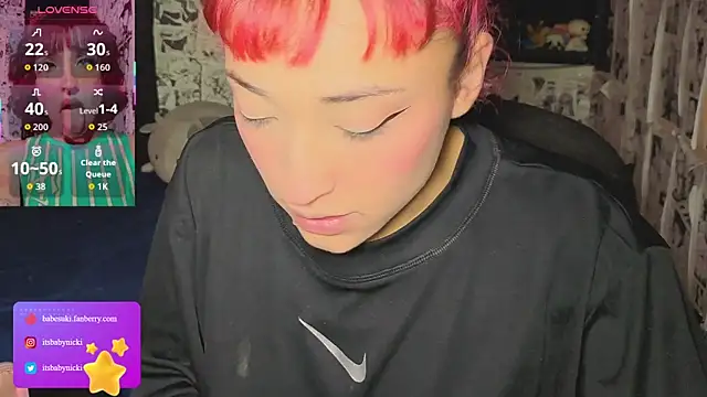 NickiYoung online show from May 28, 2026, 2:03 pm