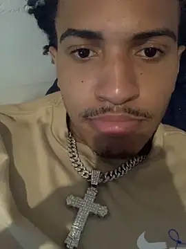 Snapshot of DobyingSulfur chatting on November 17, 2025, 2:39 am DobyingSulfur online show from November 17, 2025, 2:39 am