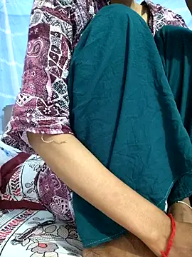 124pakhi online show from October 6, 2025, 1:14 am