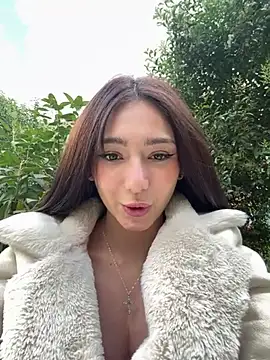 Maddy Jones online show from January 26, 2025, 7:52 pm