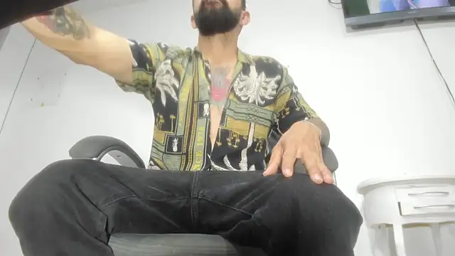 ragnar881547 online show from January 8, 2025, 8:29 pm