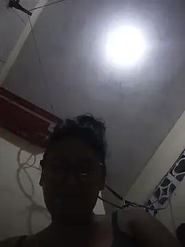 Snapshot of acuarela chatting on January 21, 2025, 5:05 am acuarela online show from January 21, 2025, 5:05 am