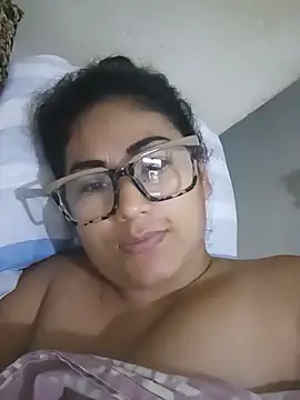 Snapshot of acuarela chatting on January 28, 2025, 3:46 pm acuarela online show from January 28, 2025, 3:46 pm