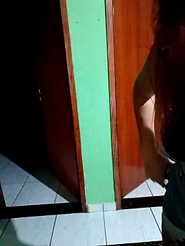 AliceRuivinha2 online show from March 13, 2026, 10:38 pm