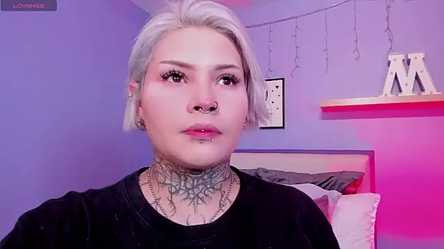 jinxv nuss online show from October 9, 2025, 11:19 am