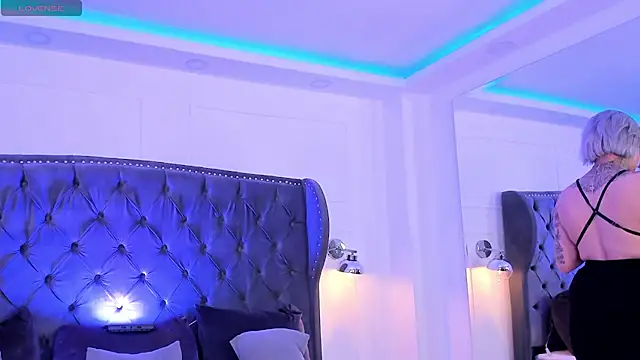 jinxv nuss online show from November 25, 2025, 10:48 am