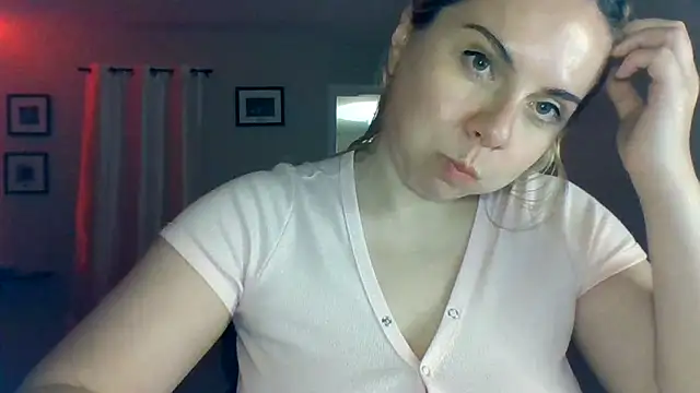 HappyIva online show from September 30, 2025, 6:29 am