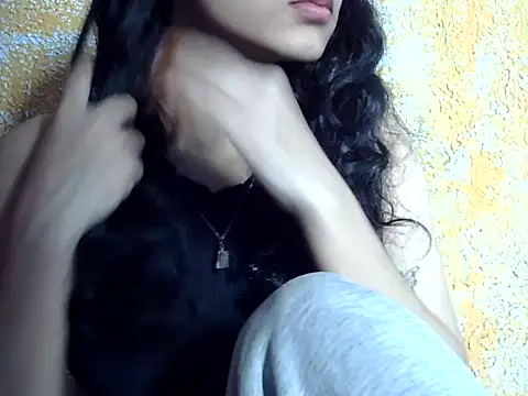 Horny honey69 online show from October 11, 2025, 10:58 am