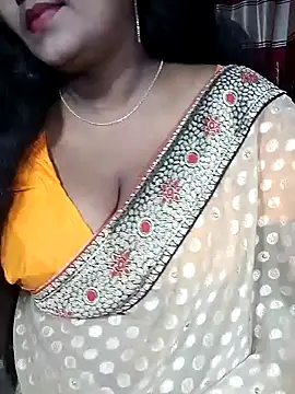 YERY HOT online show from November 14, 2025, 5:33 pm