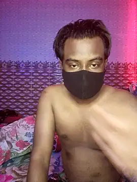 Hot Nila online show from June 3, 2026, 2:47 am