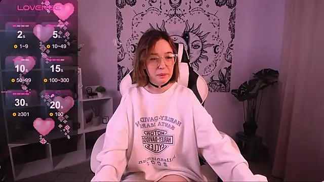 MiniSofy online show from January 6, 2025, 1:19 pm