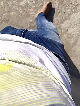 aryan 8051 online show from January 8, 2025, 9:10 am