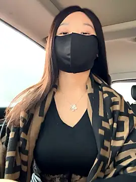 SSSniang- online show from January 13, 2026, 1:22 am