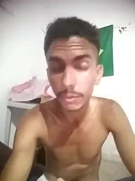 MagrinhoSaradoo online show from February 15, 2025, 11:25 pm