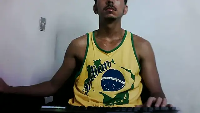 MagrinhoSaradoo online show from July 4, 2026, 3:56 am