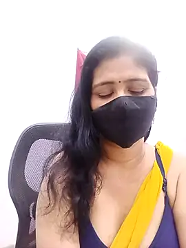 Snapshot of Lucky-Deepthi chatting on March 20, 2026, 6:57 pm Lucky-Deepthi online show from March 20, 2026, 6:57 pm