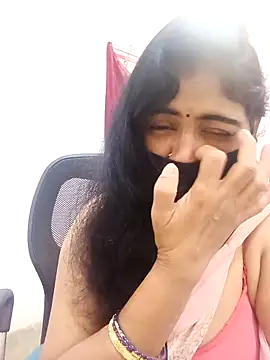 Snapshot of Lucky-Deepthi chatting on March 27, 2026, 2:06 am Lucky-Deepthi online show from March 27, 2026, 2:06 am