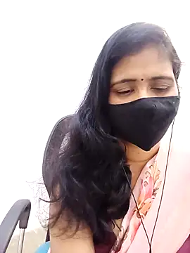 Snapshot of Lucky-Deepthi chatting on April 3, 2026, 11:19 am Lucky-Deepthi online show from April 3, 2026, 11:19 am