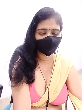 Snapshot of Lucky-Deepthi chatting on April 5, 2026, 1:30 pm Lucky-Deepthi online show from April 5, 2026, 1:30 pm