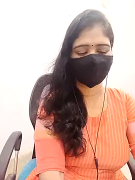 Snapshot of Lucky-Deepthi chatting on April 10, 2026, 12:05 am Lucky-Deepthi online show from April 10, 2026, 12:05 am