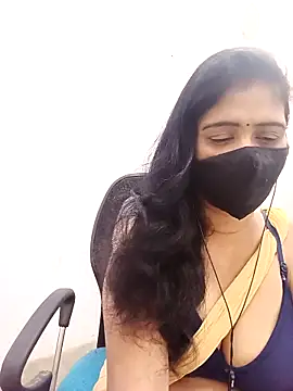 Snapshot of Lucky-Deepthi chatting on April 11, 2026, 8:57 pm Lucky-Deepthi online show from April 11, 2026, 8:57 pm