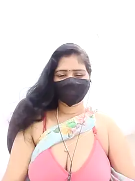 Snapshot of Lucky-Deepthi chatting on April 28, 2026, 12:42 am Lucky-Deepthi online show from April 28, 2026, 12:42 am