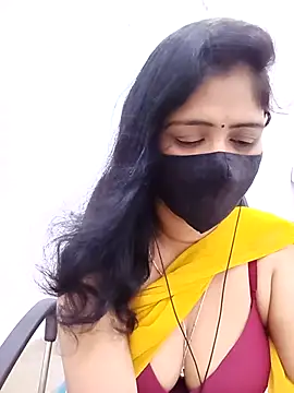 Snapshot of Lucky-Deepthi chatting on May 2, 2026, 11:54 pm Lucky-Deepthi online show from May 2, 2026, 11:54 pm