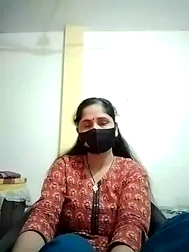 Snapshot of priyancyfun chatting on January 28, 2025, 4:39 am priyancyfun online show from January 28, 2025, 4:39 am
