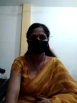 Snapshot of priyancyfun chatting on February 20, 2025, 11:20 am priyancyfun online show from February 20, 2025, 11:20 am