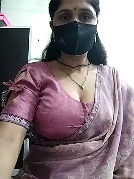 priyancyfun online show from November 19, 2025, 4:51 pm