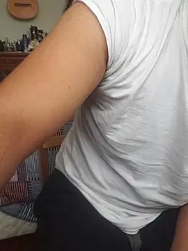 pitorico bb online show from November 4, 2025, 2:05 pm