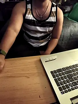 pitorico bb online show from April 13, 2026, 12:05 am