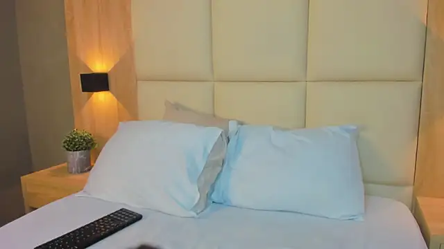 antonella cutie  online show from December 20, 2025, 12:12 pm