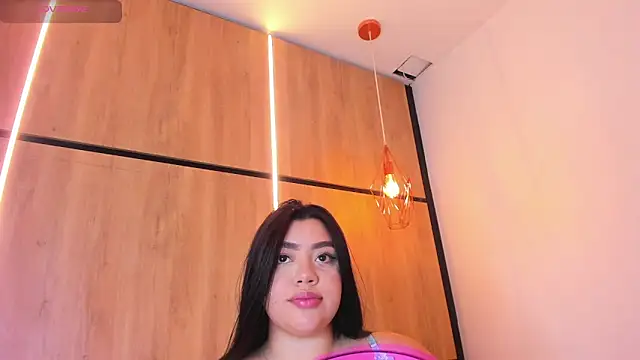 ashlyn parker online show from January 12, 2026, 8:47 pm