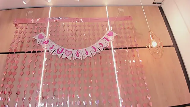 ashlyn parker online show from February 10, 2026, 7:51 pm