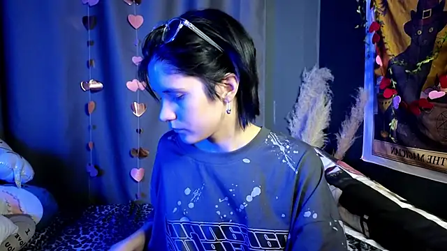 Hyeon Jin online show from February 23, 2025, 8:55 pm