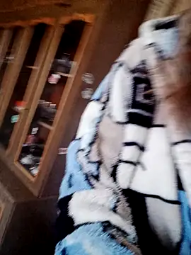 Calibers2932 online show from March 15, 2026, 8:53 am